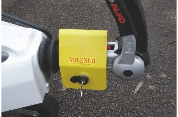 Milenco lightweight hitchlock