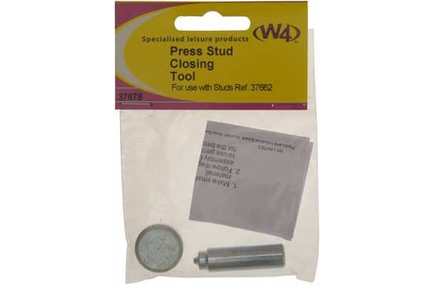 Press stud closing tool