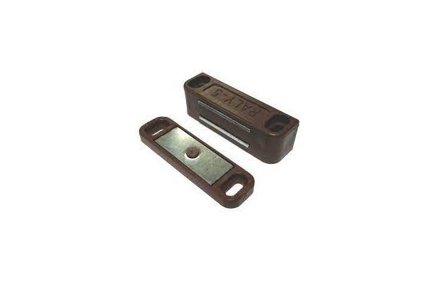 Raly-6 magnetic catch brown