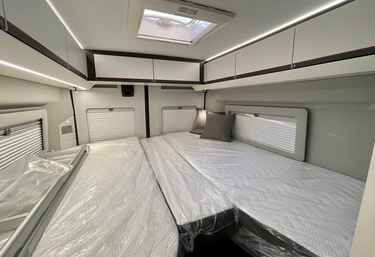 Twin Sports 640 SLB Campervan | View Of Bed