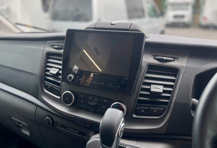 Autotrail F-Line F70 2021 Infotainment System and Auto
